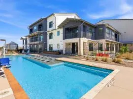 Stay in Pure Luxury with Resort-Style Amenities!