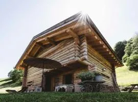Maiensäss, Berghütte Chlara - autark, voll ausgestattet, Ressourcen begrenzt