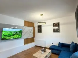 Diktamo Village House