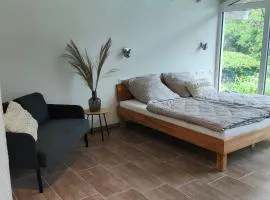 Zimmer mit Aussicht in Dernbach, Pfalz - Apartment 2