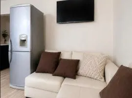 Comfy Flat Near Everything