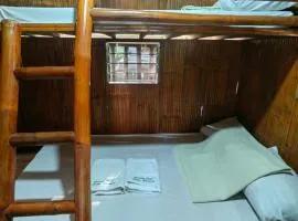 Barrera Dael Calm Resort 26 mins to Bagsit River and Mt Tapulao
