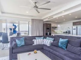 Encantame Velero Ground Floor, BeachFront