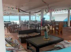 hostal EMBAMAR