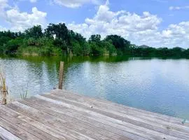 Luxurious Stunning 4 bedroom 2 plus bath Lake House