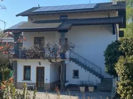 Casa Arnold Apartment with Garden near Lake Maggiore