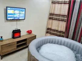Studio Meublé avec Jaccuzi 24h