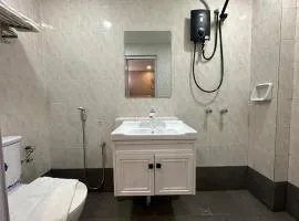 SS Grey Hotel