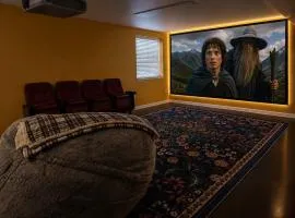 The Affordable Family Fun House- Ping Pong, Pool Table, Darts