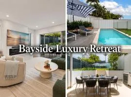 Bayside Luxury Retreat with Pool in Port Hacking