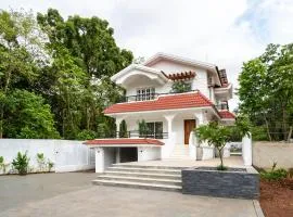 Staymaster Villa Caetano - 3BHK with Private Pool & Yard