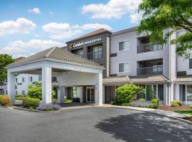 Comfort Inn & Suites Bethlehem Lehigh Valley Airport, hotel in Bethlehem
