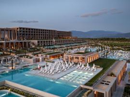 Akra Didim Resort & SPA, хотел в Дидим