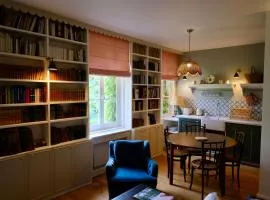 Theresa Suites