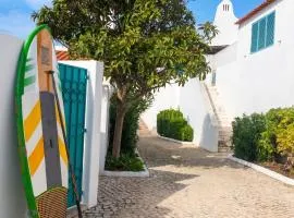 Bright family house in Alvor with stunning sea view