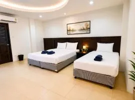 Charming Guest Room in Central Pa Tong, Thailand