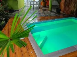 Studio charmant Le Marin avec piscine privée