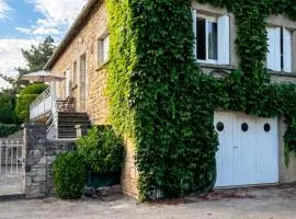Maison confortable près de Bozouls avec jardin