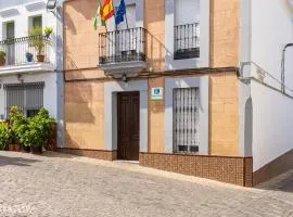 Charming house with mountain view in Encinasola, fireplace