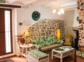 Charming house in Estivella near nature