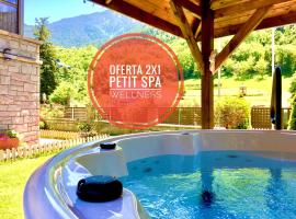 GRAN CHALET Hotel & Petit SPA, hotel sa Vielha