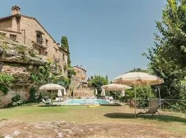 Domus Clavis - Fuga in Toscana con piscina e vista mozzafiato