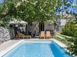 Holiday Home Tomazin by Interhome