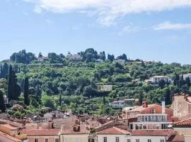Holiday Home JMJ Nono Piran by Interhome