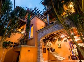 Hotel Lunata - 5th Avenue, boutique hotel in Playa del Carmen
