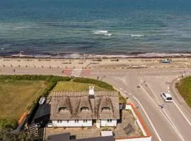 Holiday Home Susan - 20m from the sea by Interhome