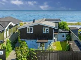 Holiday Home Nedelko - 20m from the sea by Interhome