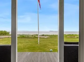 Holiday Home Elodie - 10m from the sea by Interhome