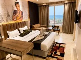 Royale DEEPGANGA - Sea View Hotel Near Lighthouse - Free Parking & Restaurant Facility
