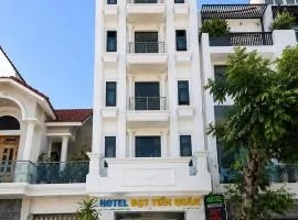 Khách sạn Đạt Tiến Quân