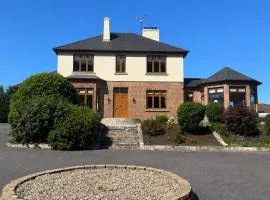Gleneven House Cootehill