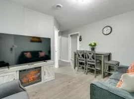 Rolling Hills Retreat, Cozy 2BR Near Lakes/Smokies