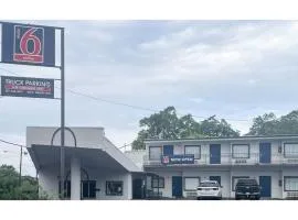Studio 6 Suites Hot Springs AR