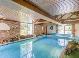 3 Bed in Stratton Strawless oc-w34832