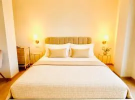 Le Charme Luxury Suite