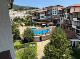 Sea View Apartment in Arena 1