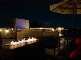 3BR Home Hot Tub Capitol Views 2 Blks Metro