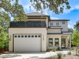 Pool & Lake Access! Dual Homes on Canyon Lake