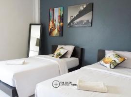 The Color Express Hotel、ナコーンシータンマラートのホテル