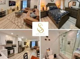 The Elegant Suite - 2BR with Great Amenities