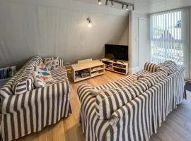 Neptune Lodge
