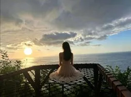 Cozzy Sea Dream Cliff Eco Guest House