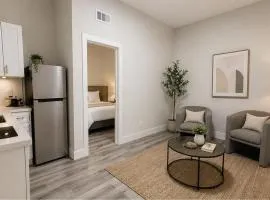 private guest suit with free parking