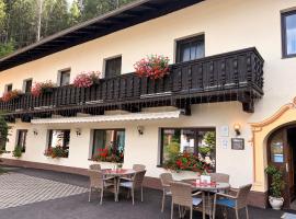 Waldhotel Bad Jungbrunn, hotel en Tristach