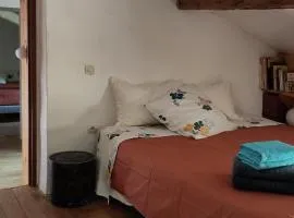 Gîtes, chambres & Camping à la '' Ferme de la Servie ''