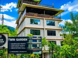 Twin Garden by TAPSOM